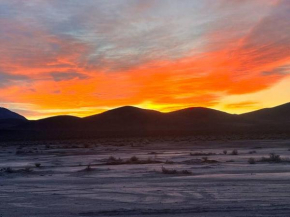 Death Valley/PrairieFire 3bd/2ba Home w/ Kitchen